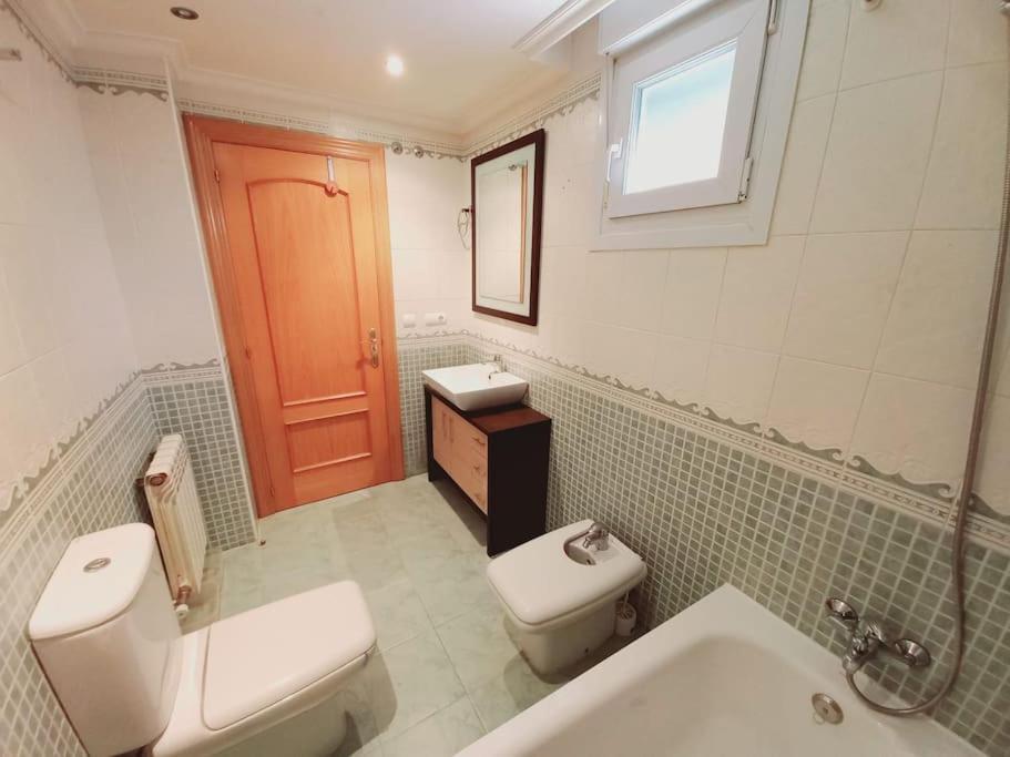 Apartamento 5 Personas Con Garaje A 10 Minutos De *