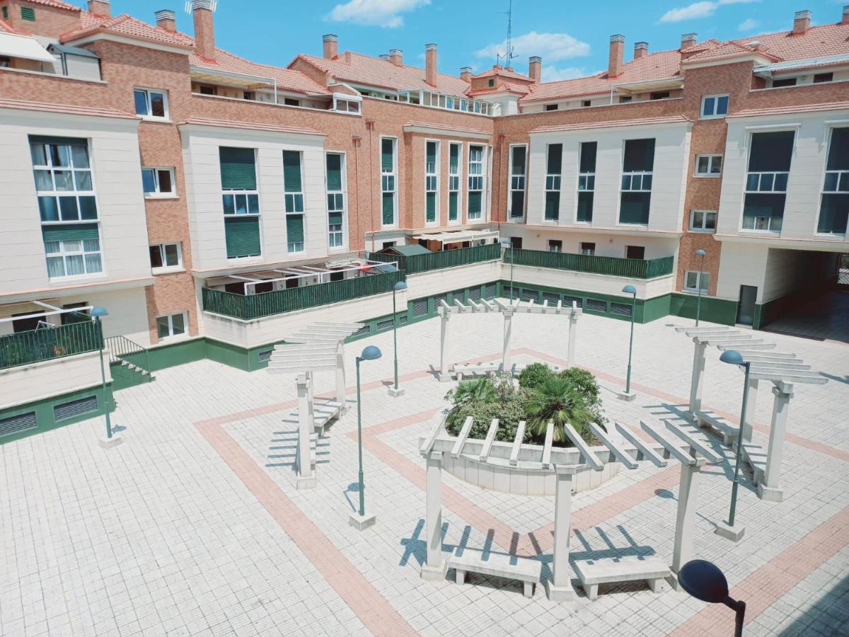 Apartamento 5 Personas Con Garaje A 10 Minutos De Valladolid